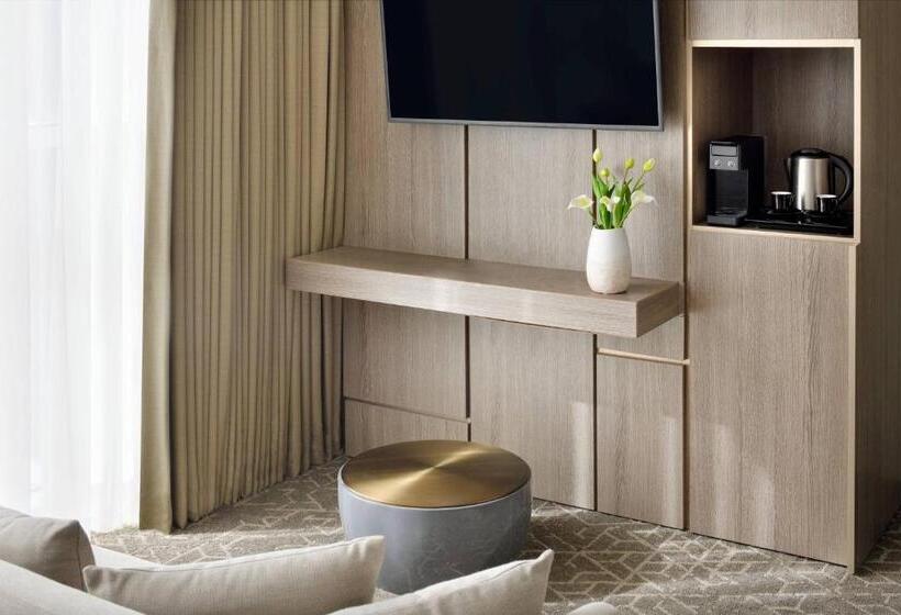 سوییت اجرایی, Courtyard By Marriott Dubai, Al Barsha