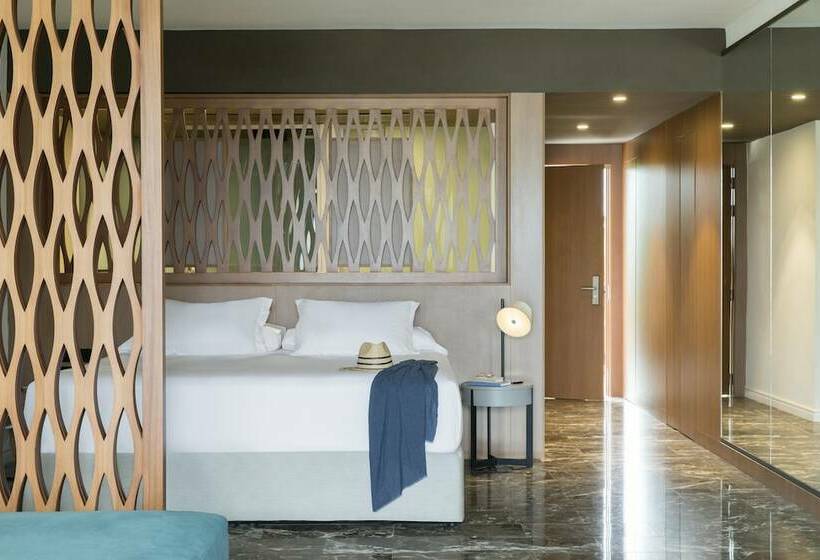 سوییت جونیور با چشمانداز دریا, Excellence Oyster Bay Adults Only All Inclusive