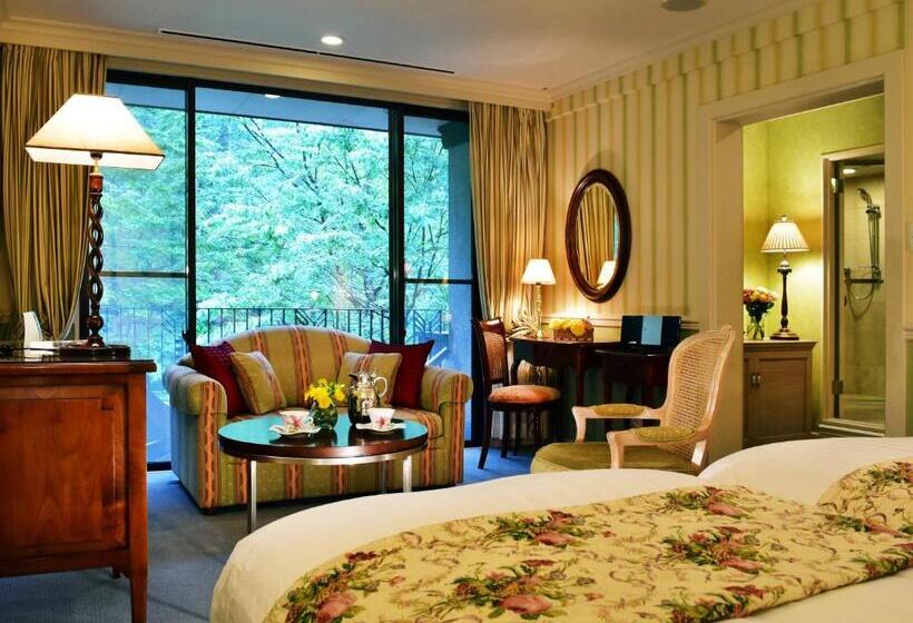 디럭스 자쿠지룸, La Neige By Hhg