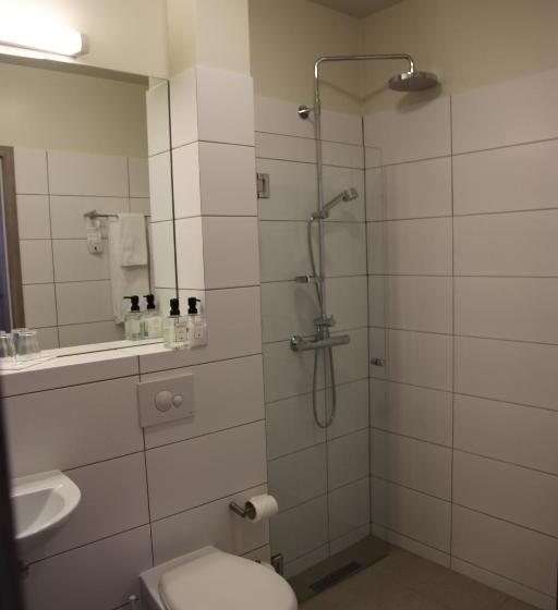 اتاق سوپریور, Hallormsstadur