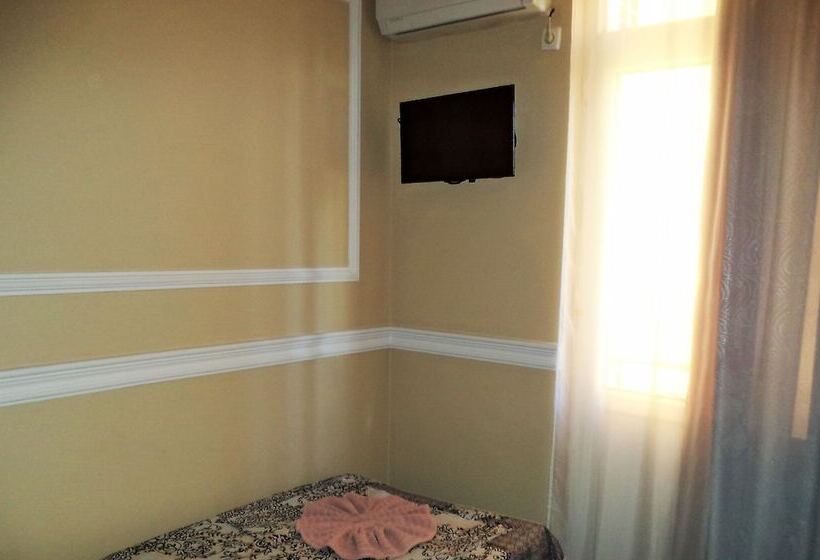 اتاق استاندارد چهار تخته, Live Inn Ureki