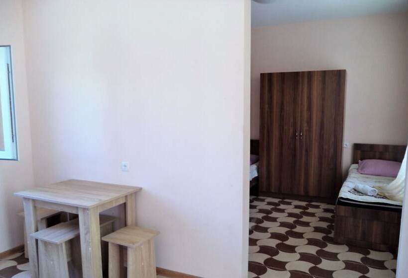 آپارتمان کلاسیک 1 خوابه, Live Inn Ureki