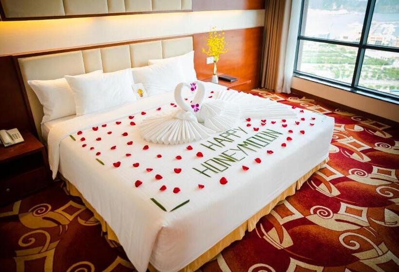 سوئیت اجرایی با چشمانداز دریا, Muong Thanh Luxury Quang Ninh
