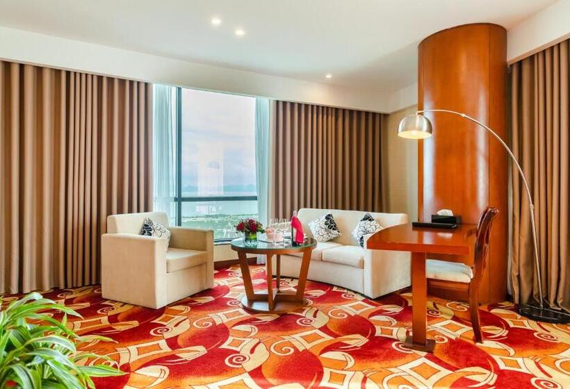 سوئیت اجرایی با چشمانداز دریا, Muong Thanh Luxury Quang Ninh