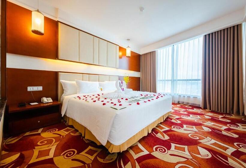 سوئیت اجرایی با چشمانداز دریا, Muong Thanh Luxury Quang Ninh