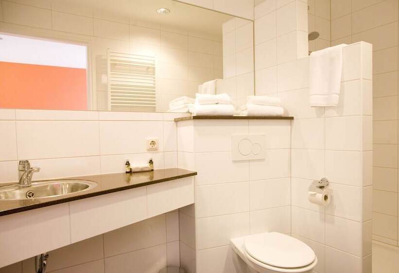 Семейный Номер, Roermond Next Door