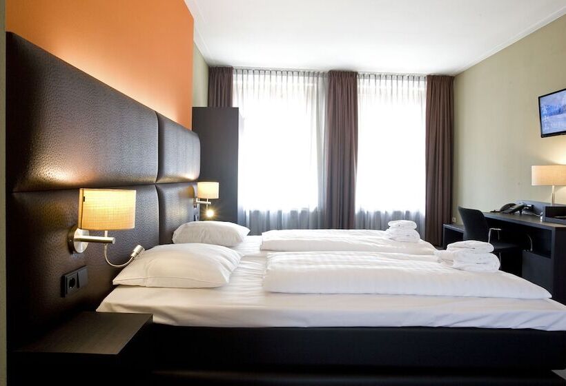 اتاق خانوادگی, Roermond Next Door