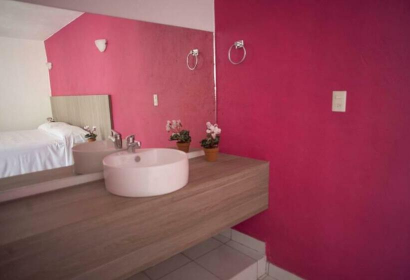 غرفة قياسية, Santa Cruz Juchitan