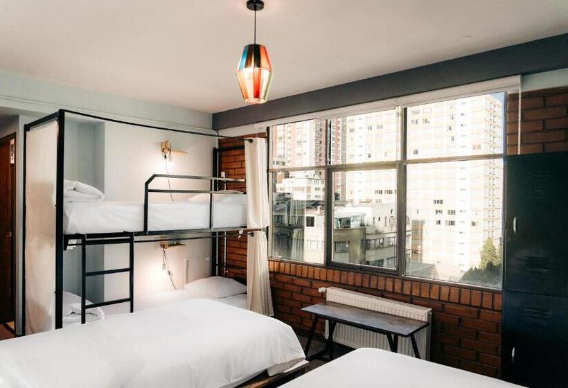 اتاق خانوادگی, Socialtel La Paz   Formerly Selina La Paz