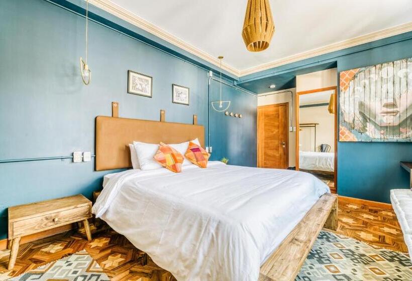 اتاق لوکس, Socialtel La Paz   Formerly Selina La Paz