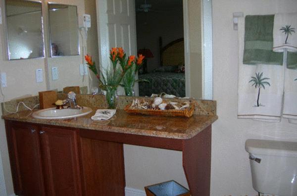 Дом 3 Спальни, Villas At Regal Palms Resort & Spa