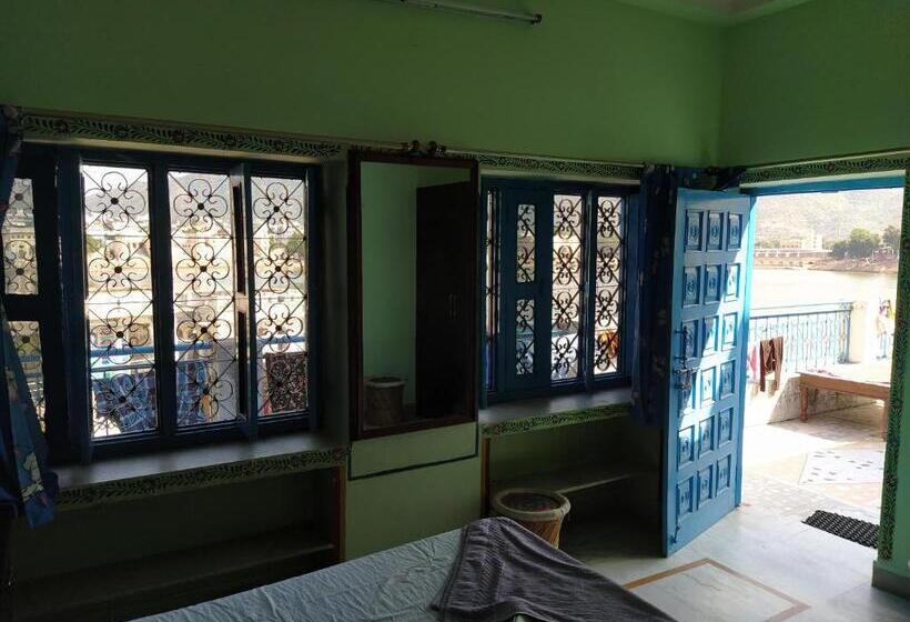 Chambre Standard Salle de Bains Commune, Bharatpur Palace