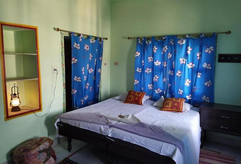 Quarto Estandar Banheiro Compartilhado, Bharatpur Palace