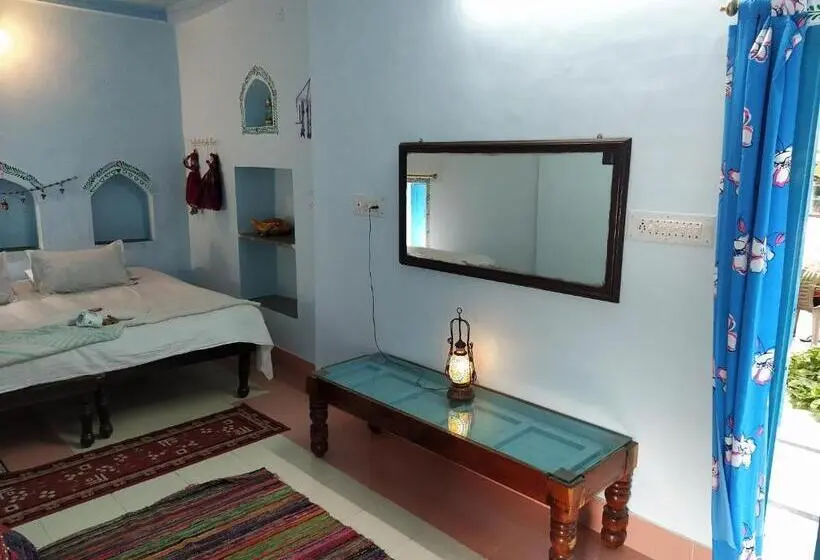 اتاق استاندارد, Bharatpur Palace