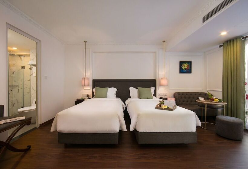 اتاق اجرایی, Hanoi Allure