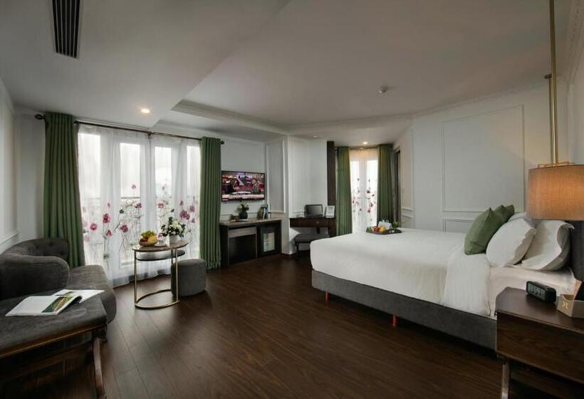 اتاق اجرایی, Hanoi Allure