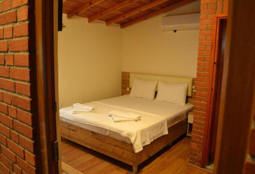 标准平房, Kervan Tatil Köyü