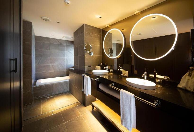 سوییت, Dhawa Yura Kyoto   Banyan Group