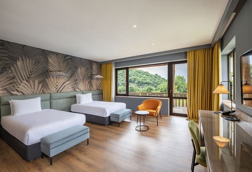 اتاق دوبلکس, Lopota Lake Resort & Spa