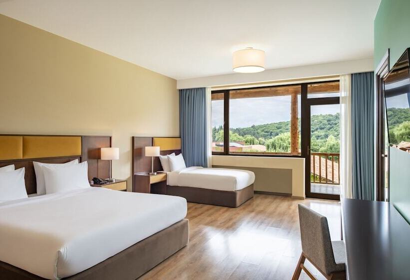 اتاق خانوادگی, Lopota Lake Resort & Spa