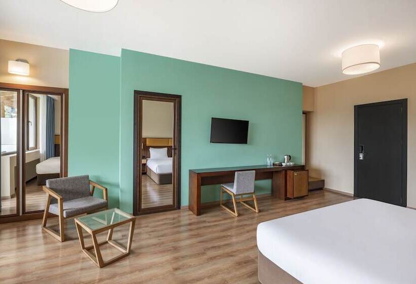 اتاق خانوادگی, Lopota Lake Resort & Spa