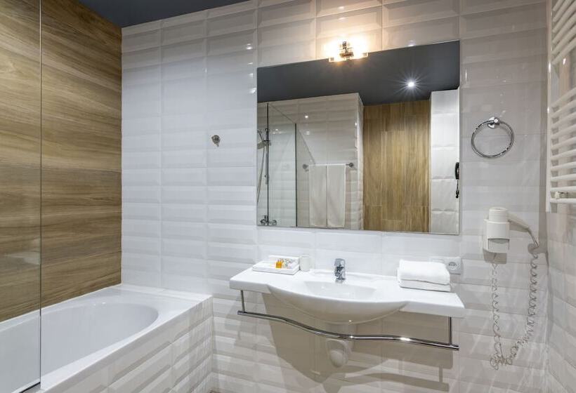 اتاق استاندارد, Lopota Lake Resort & Spa