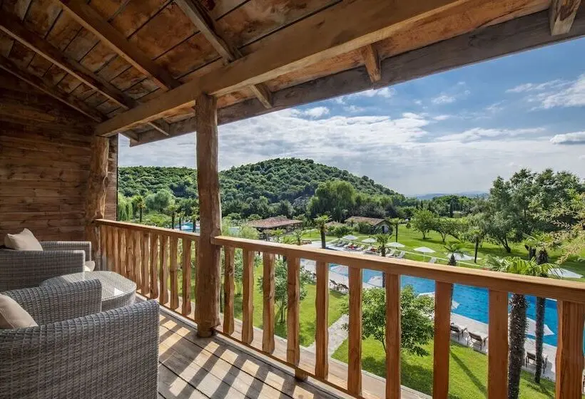 اتاق استاندارد, Lopota Lake Resort & Spa