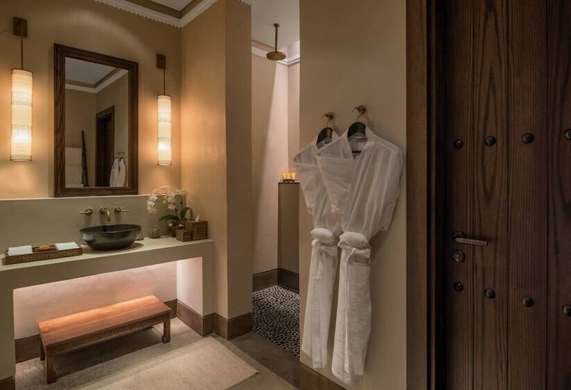 اتاق داخلی دلوکس, The Chedi Al Bait, Sharjah