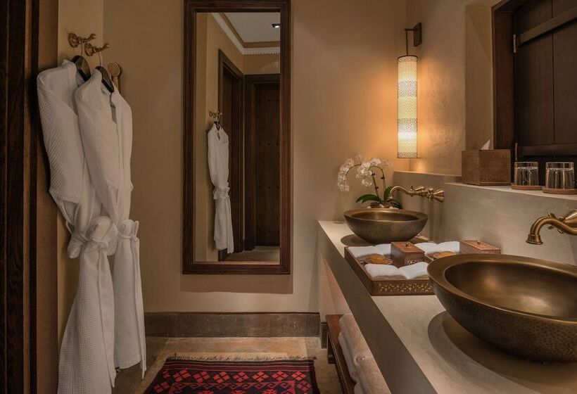 Номер Deluxe, The Chedi Al Bait, Sharjah