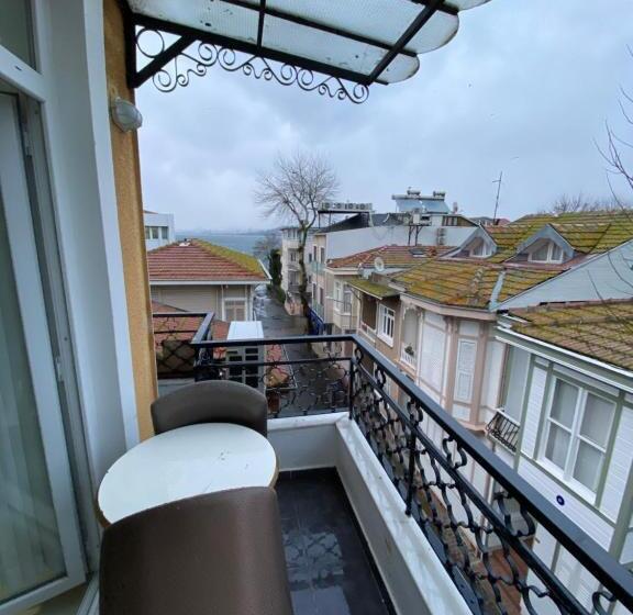 חדר דלוקס נוף לים, Masal