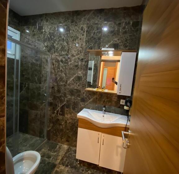 חדר דלוקס עם מרפסת, Masal