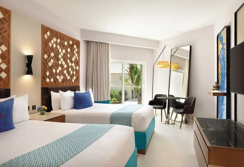 چشم‌انداز دریا از کنار اتاق کلوب, Secrets La Romana All Inclusive Adult Only Resort & Spa