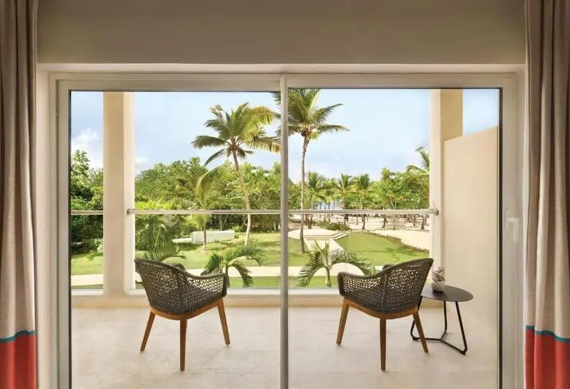 سوئیت با تخت بزرگ, Secrets La Romana All Inclusive Adult Only Resort & Spa