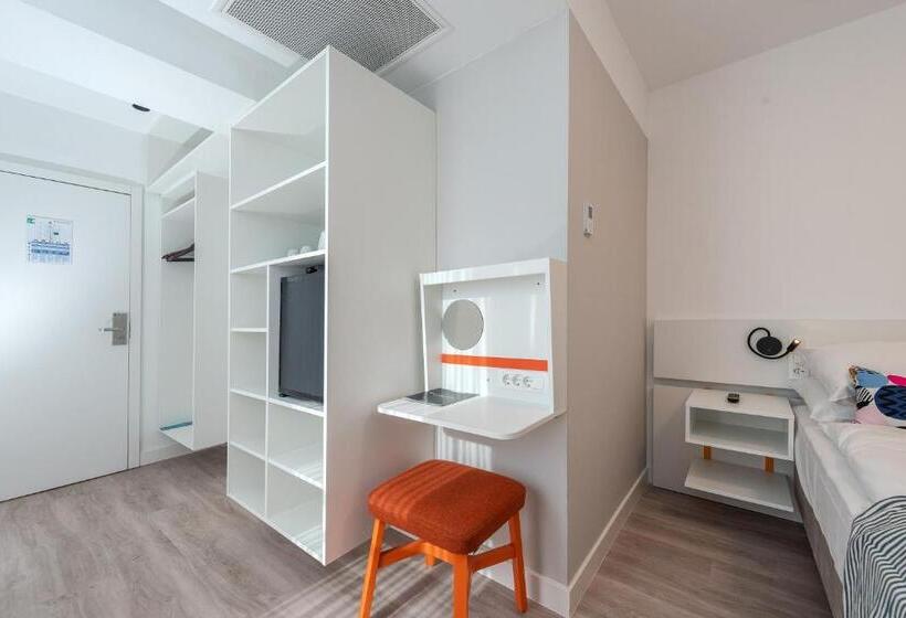 标准间带阳台, Camping Paklenica