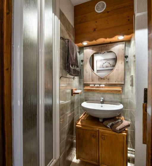 إستوديو قياسى, Club Alpina   Champagny En Vanoise