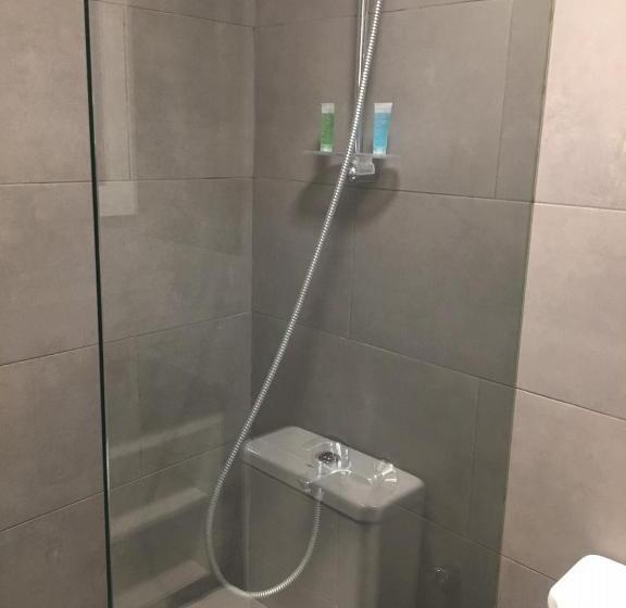 اتاق سوپریور با تخت بزرگ, B Residence