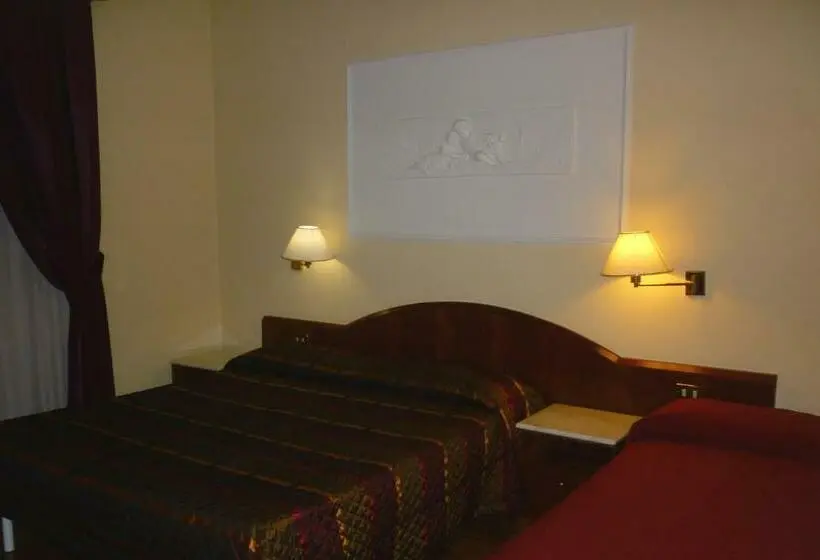 Standard Kolmen Hengen Huone, Benessere Villa Fiorita