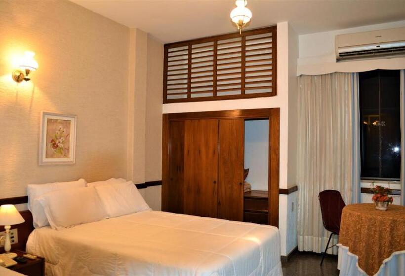 Трехместный Номер Deluxe, Comendador