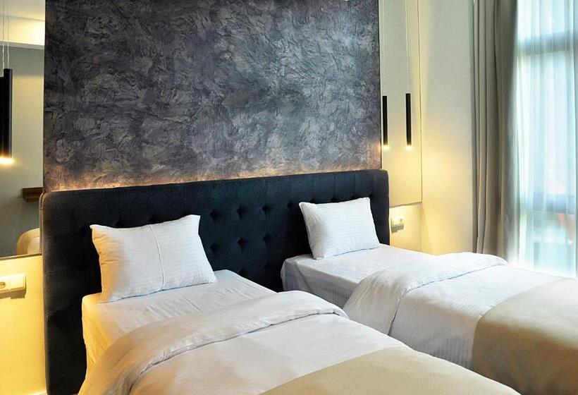 اتاق استاندارد, River View Hotel Tbilisi