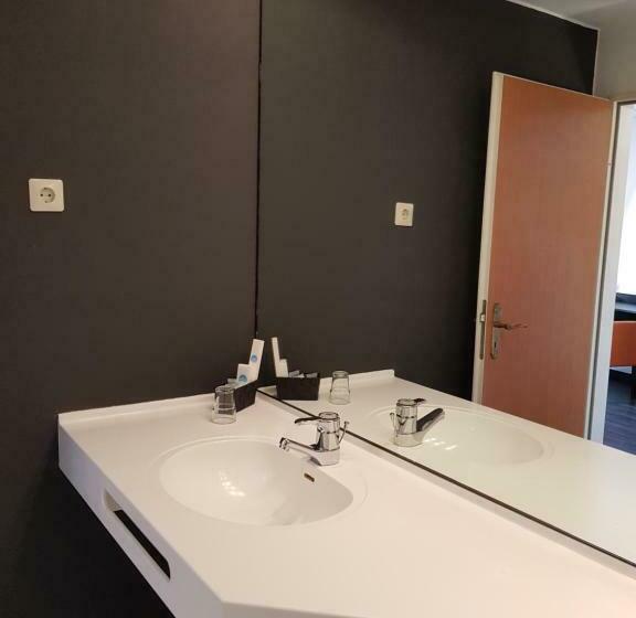 חדר סטנדרט יחיד, Milin