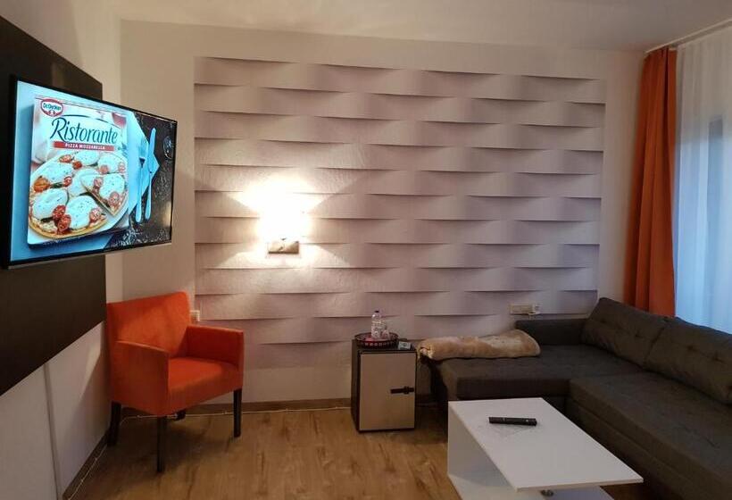 חדר סטנדרט, Milin