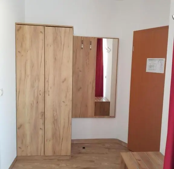 Standard-huone Terassi, Milin