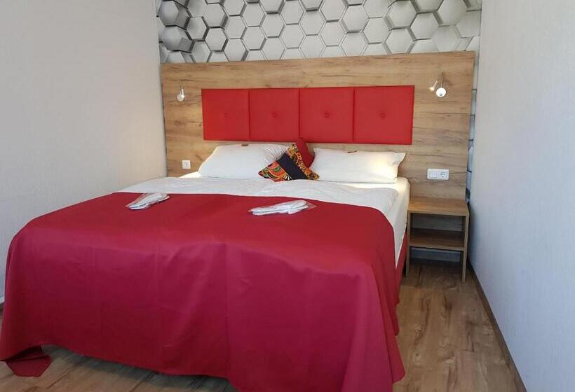 חדר סטנדרט עם טרסה, Milin