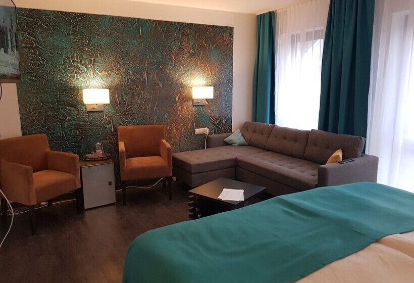 חדר סטנדרט, Milin