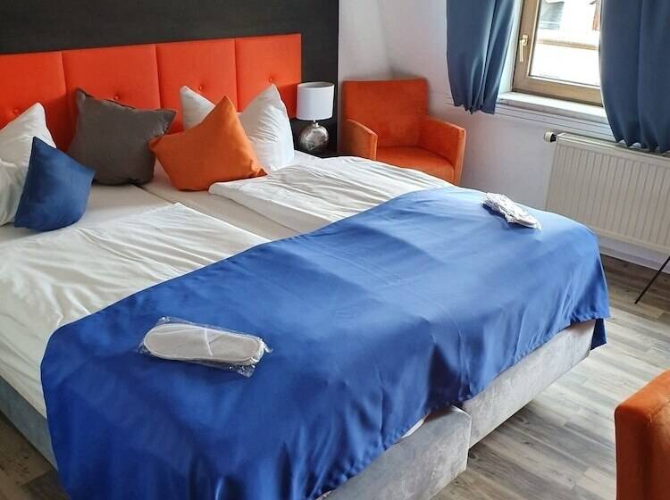 חדר סטנדרט, Milin