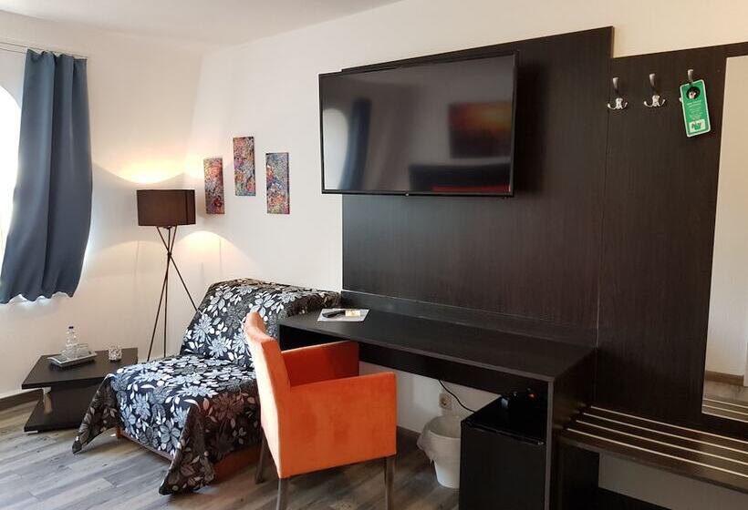 חדר סטנדרט, Milin