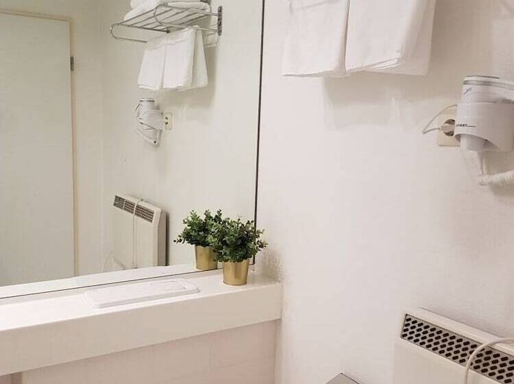 חדר סטנדרט, Milin