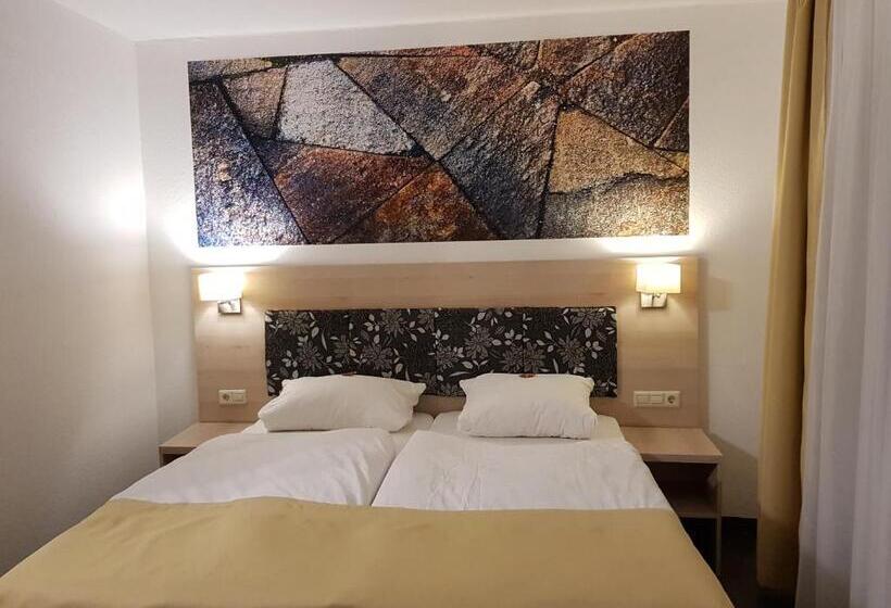 חדר סטנדרט, Milin