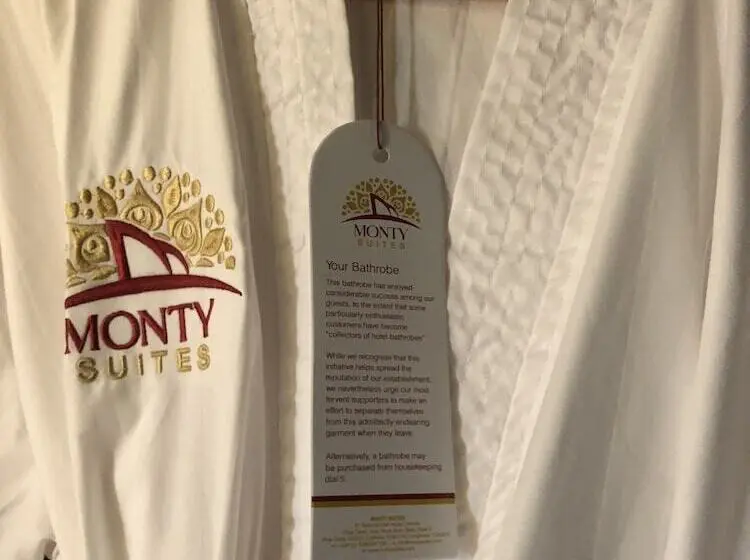 سوییت اجرایی, Monty Suites & Golf
