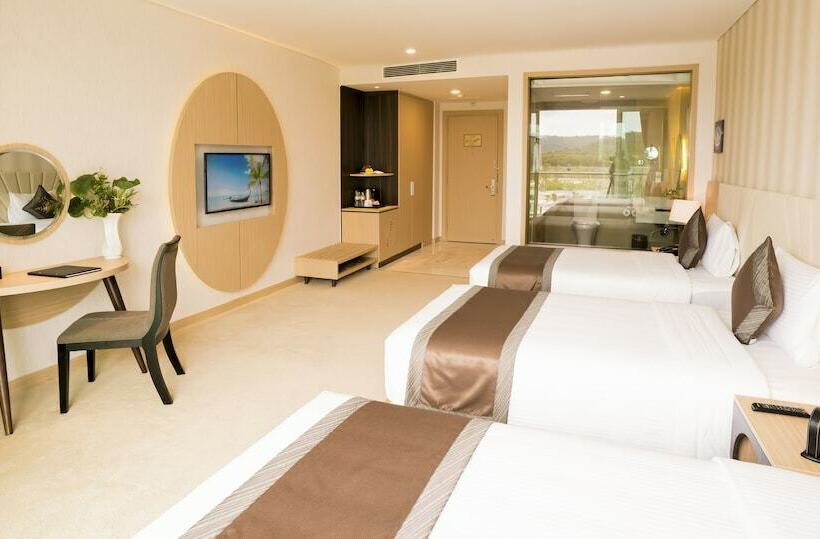اتاق لوکس سه تخته, Muong Thanh Luxury Phu Quoc